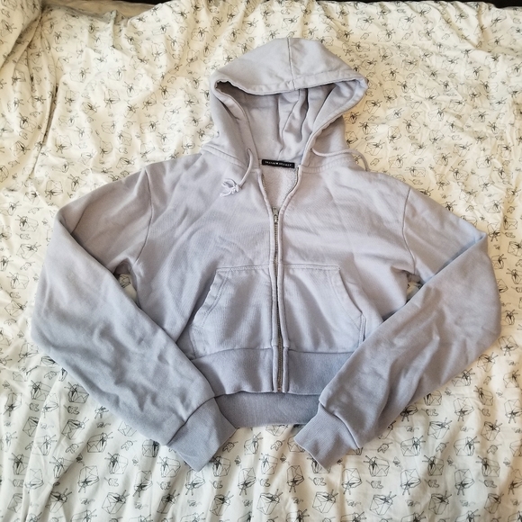 Brandy Melville christy hoodie in periwinkle - Picture 2 of 6
